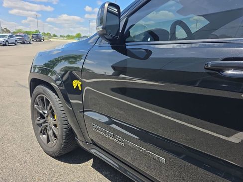 Used 2018 Jeep Grand Cherokee Trackhawk w/ Trailer Tow Group IV AWD/4WD image 16