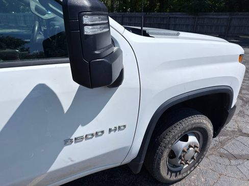 Used 2021 Chevrolet Silverado 3500 W/T w/ WT Convenience Package AWD/4WD image 6