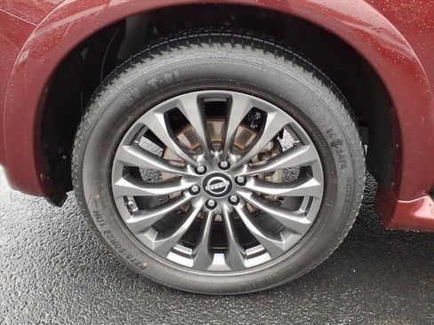 Used 2022 Nissan Armada Platinum w/ Captain's Chairs Package image 10