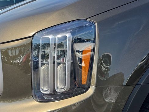 New 2025 Kia Telluride EX image 10