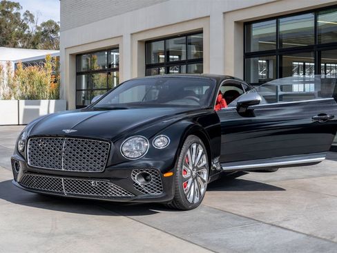 Used 2024 Bentley Continental GT Mulliner image 5