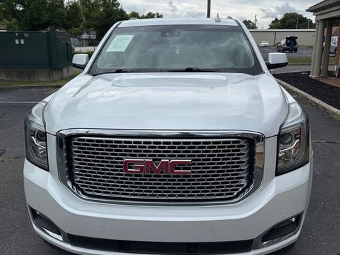 Used 2016 GMC Yukon Denali w/ Open Road Package AWD/4WD image 2