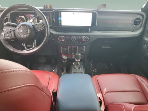 Used 2024 Jeep Wrangler Rubicon 392 image 7