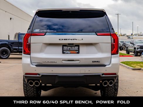 Used 2025 GMC Yukon Denali Ultimate image 8