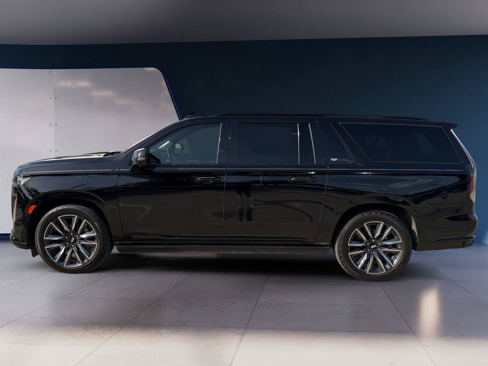 Certified 2023 Cadillac Escalade ESV Sport Platinum w/ LPO, Floor Liner Package AWD/4WD image 2
