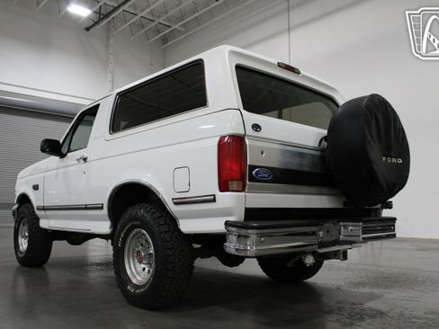 Used 1992 Ford Bronco XLT image 21