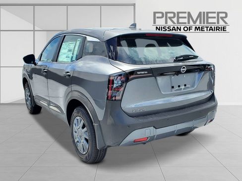 New 2026 Nissan Kicks S image 3