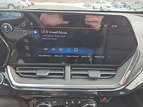 New 2026 Chevrolet Trax RS w/ Driver Confidence Package image 17