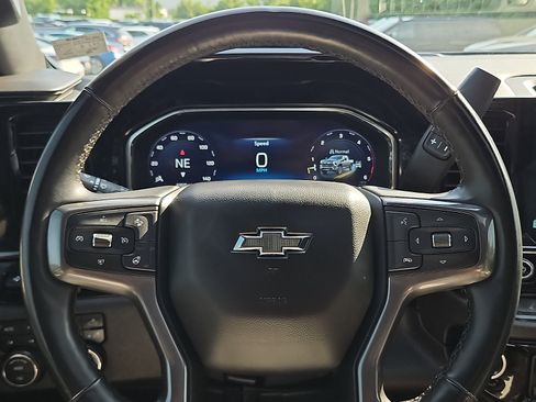 Certified 2024 Chevrolet Silverado 2500 ZR2 w/ Technology Package AWD/4WD image 20
