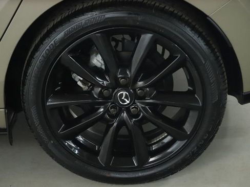 Certified 2025 MAZDA MAZDA3 Carbon image 51