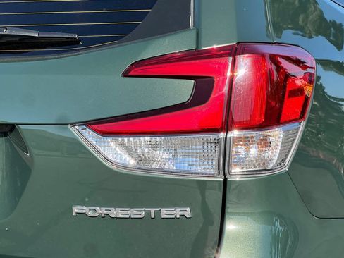 Used 2023 Subaru Forester AWD/4WD image 26