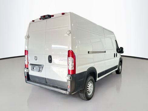 Used 2025 RAM ProMaster 2500 w/ Convenience Group FWD image 4