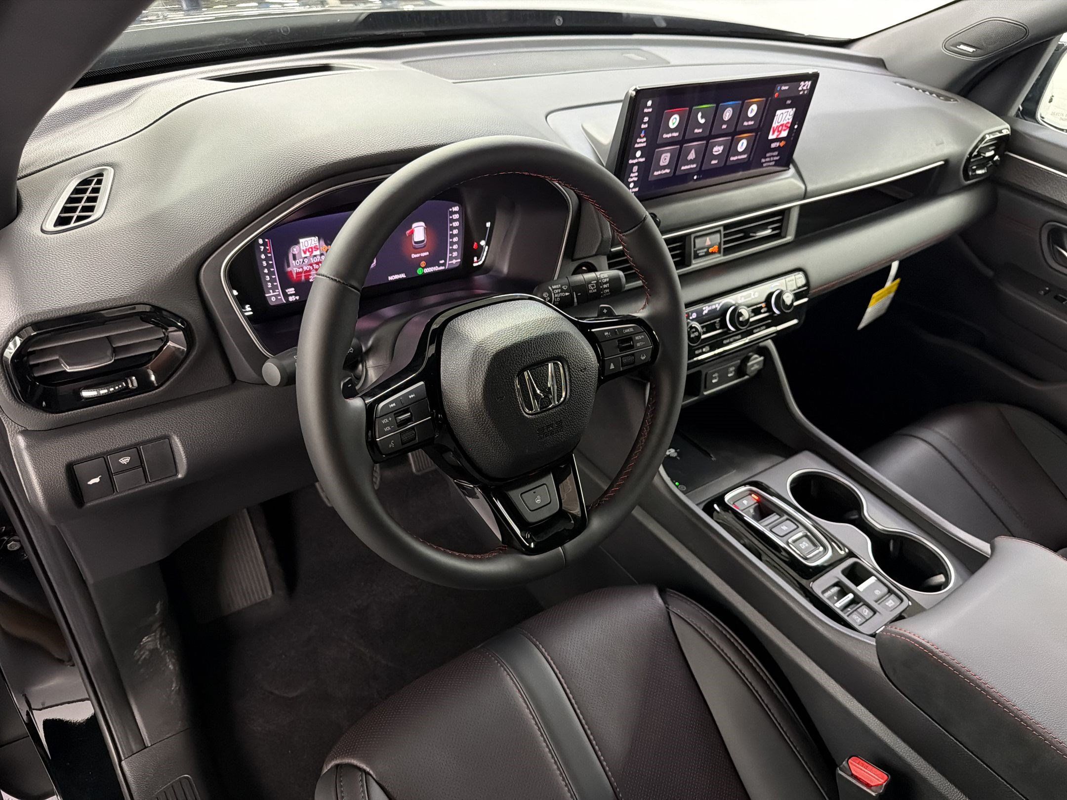 New 2026 Honda Pilot Black Edition image 4