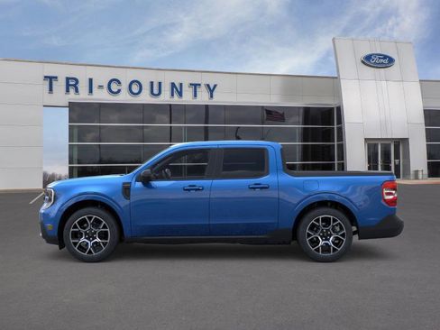 New 2025 Ford Maverick Lariat image 3