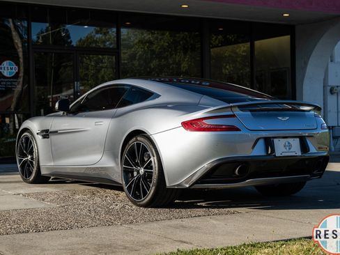 Used 2014 Aston Martin Vanquish Coupe RWD image 6