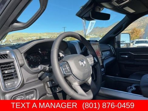 New 2026 RAM 2500 Laramie AWD/4WD image 17