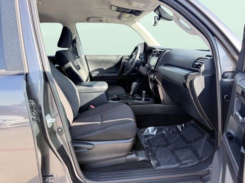 Used 2022 Toyota 4Runner TRD Off-Road image 52