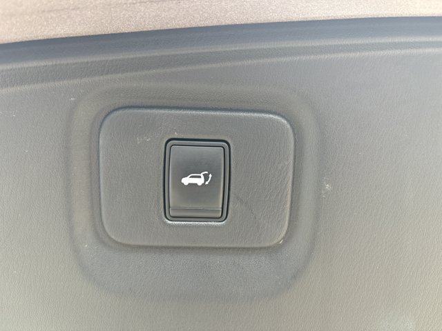 Used 2014 Nissan Pathfinder SL w/ SL Premium Package AWD/4WD image 14