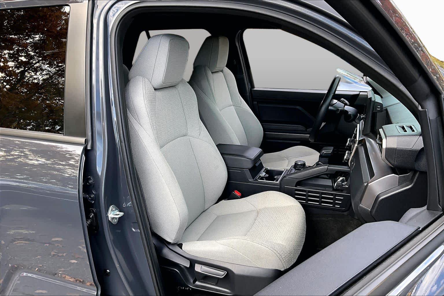 Certified 2026 Toyota 4Runner SR5 AWD/4WD image 7