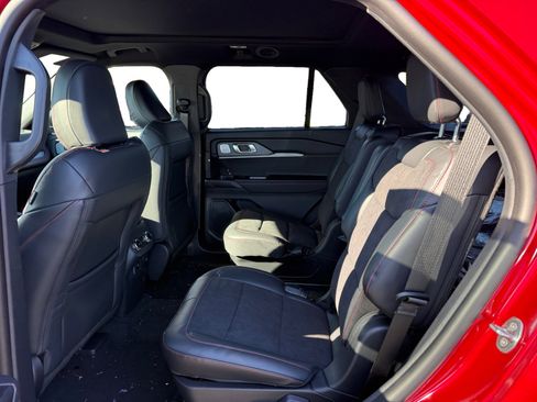 New 2026 Ford Explorer ST w/ Sun And Sound Package image 16