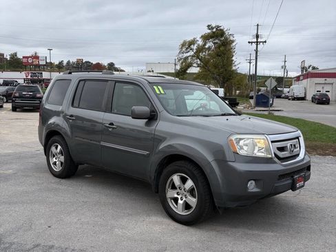 Used 2011 Honda Pilot EX-L image 3