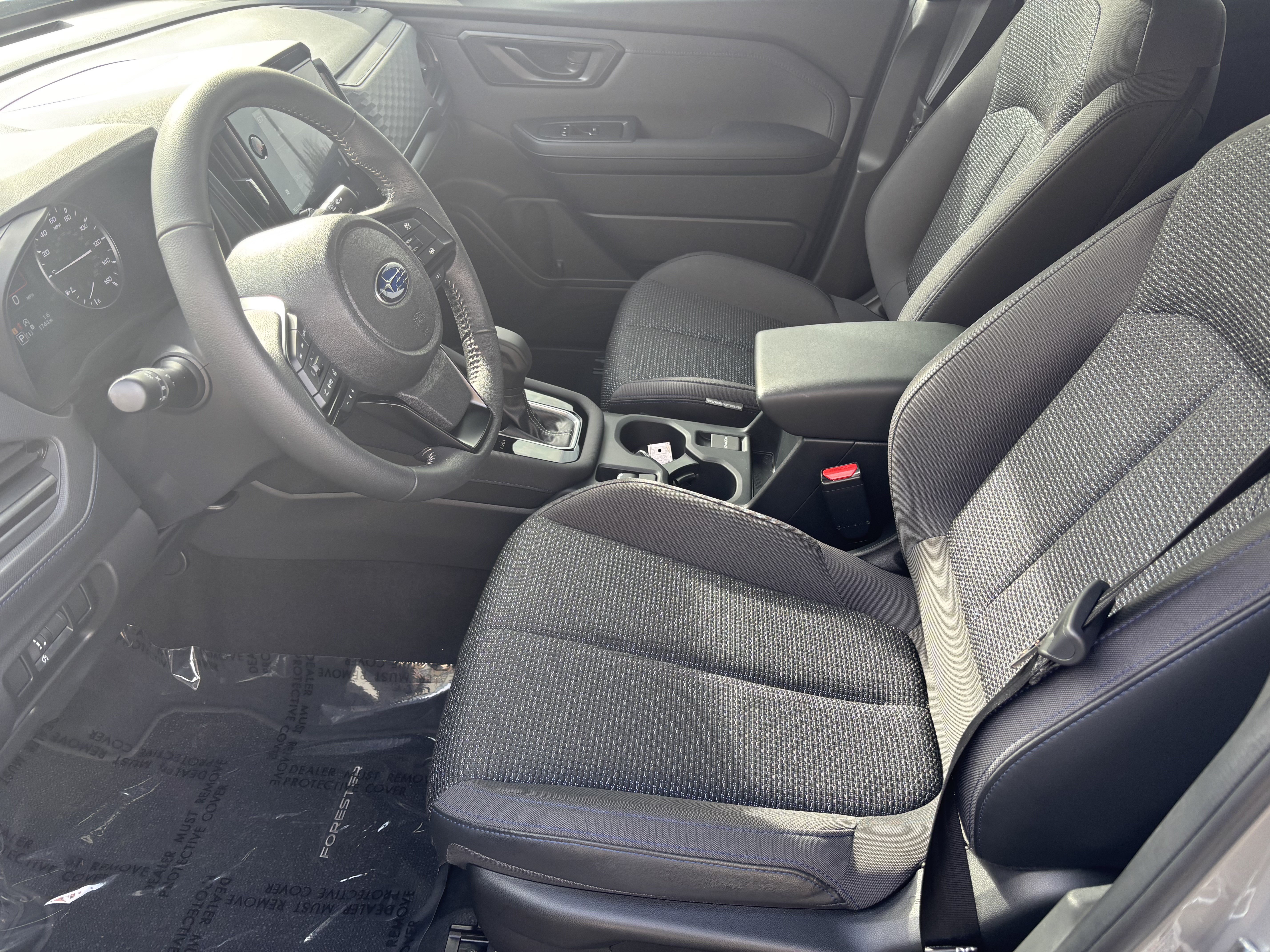 Used 2025 Subaru Forester Premium AWD/4WD image 12