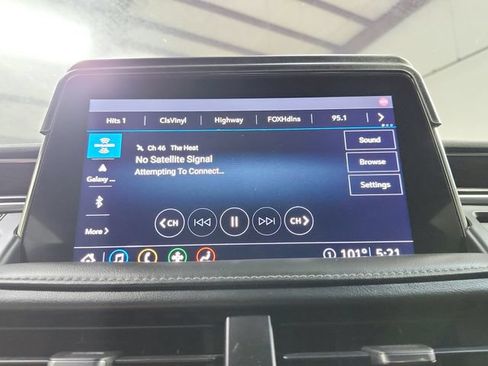 Used 2021 Chevrolet Tahoe LT AWD/4WD image 15