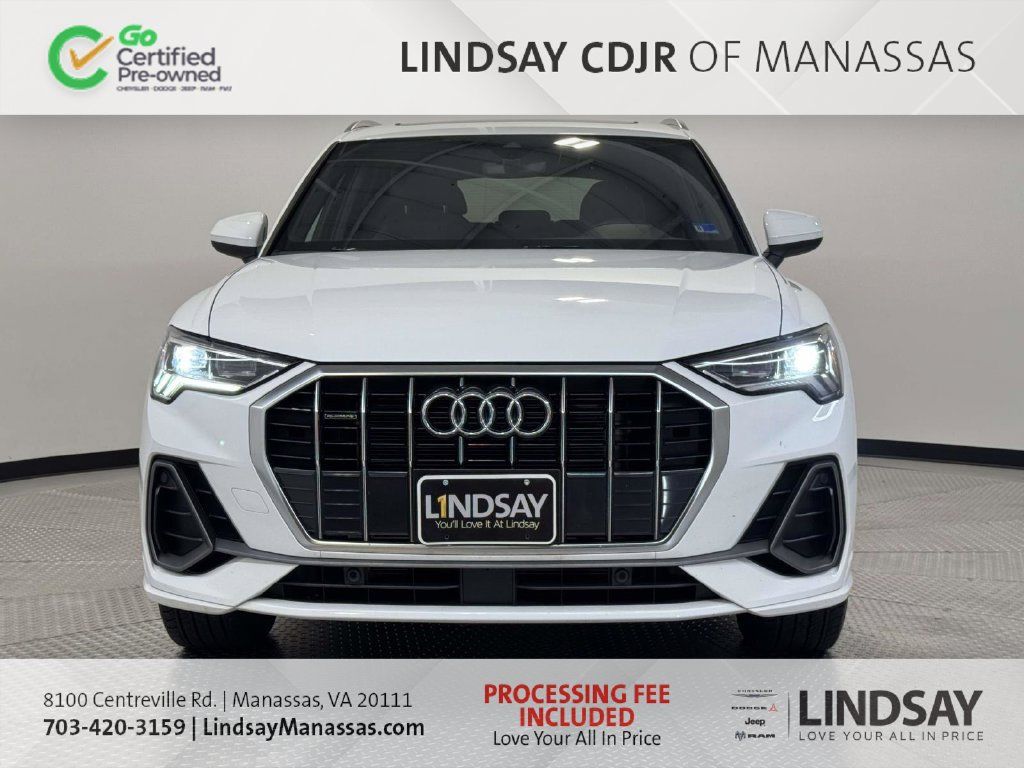 Used 2025 Audi Q3 2.0T Premium AWD/4WD image 3
