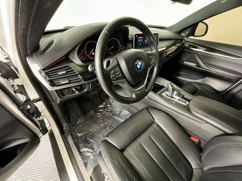 Used 2018 BMW X6 xDrive35i image 15