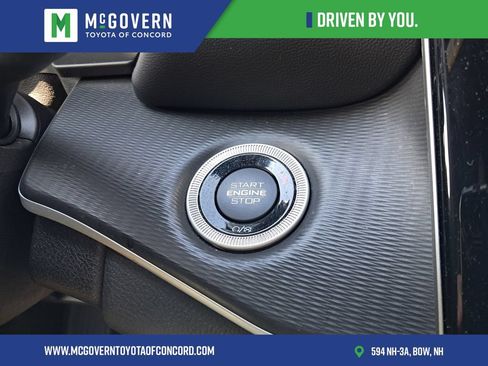 Used 2023 Jeep Grand Cherokee Altitude AWD/4WD image 31