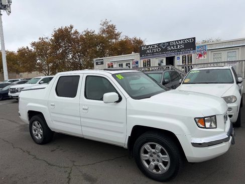 Used 2006 Honda Ridgeline RTL image 3
