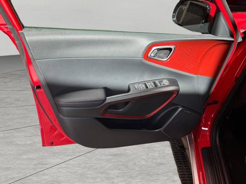 Used 2024 Kia Soul GT-Line w/ GT-Line Technology Package image 9