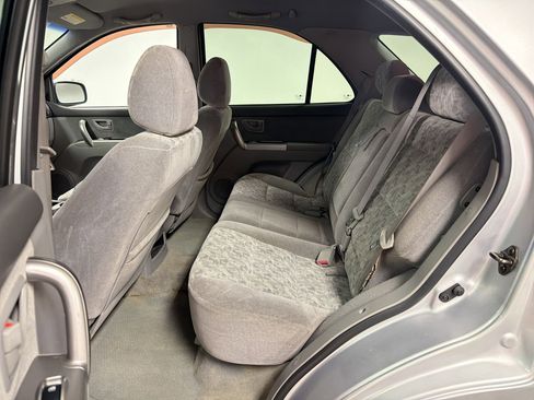 Used 2006 Kia Sorento 2WD image 15