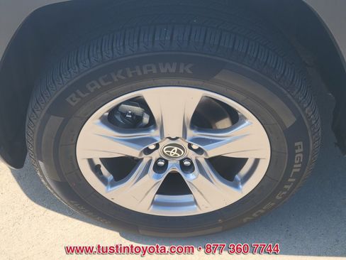 Certified 2023 Toyota RAV4 XLE FWD image 9