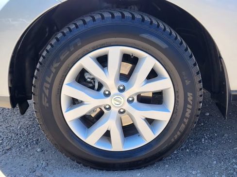Used 2012 Nissan Murano SV AWD/4WD image 9