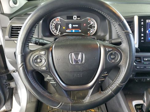 Used 2017 Honda Ridgeline RTL-T image 23