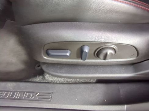 Used 2023 Chevrolet Equinox RS w/ RS Leather Package FWD image 33