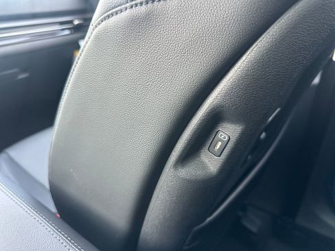 New 2026 Kia Sportage EX image 15