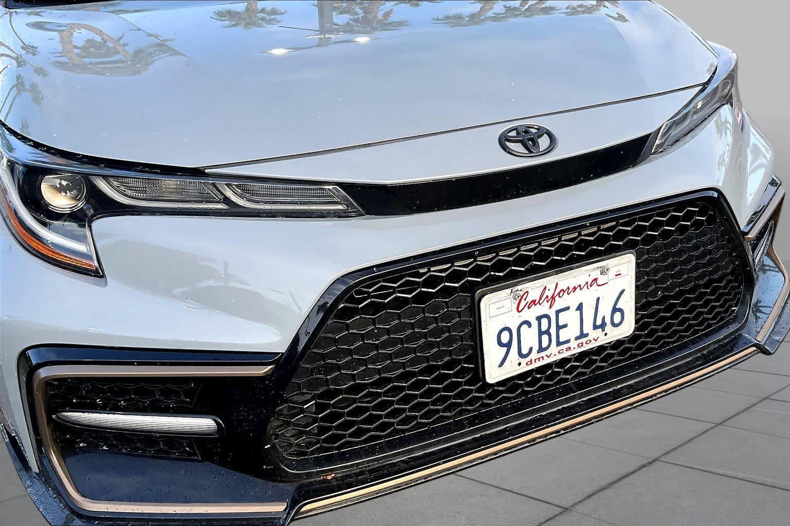 Used 2022 Toyota Corolla SE w/ Carpet Mat Package (TMS) FWD image 29