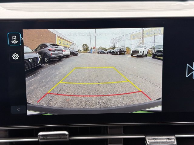 Used 2024 Hyundai Kona SEL FWD image 31