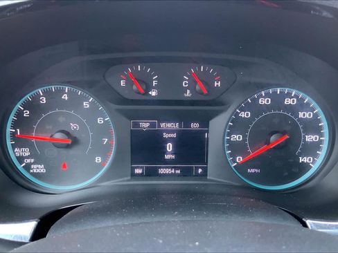 Used 2023 Chevrolet Traverse LS w/ Safety Package FWD image 26