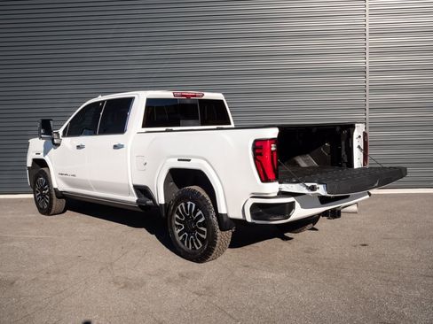 Used 2025 GMC Sierra 2500 Denali Ultimate w/ Max Trailering Package image 32