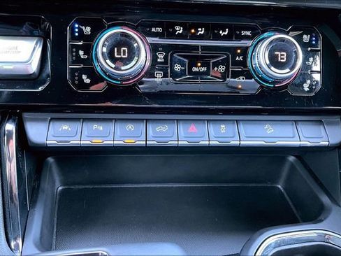 Certified 2023 GMC Sierra 1500 AT4 w/ Technology Package image 26