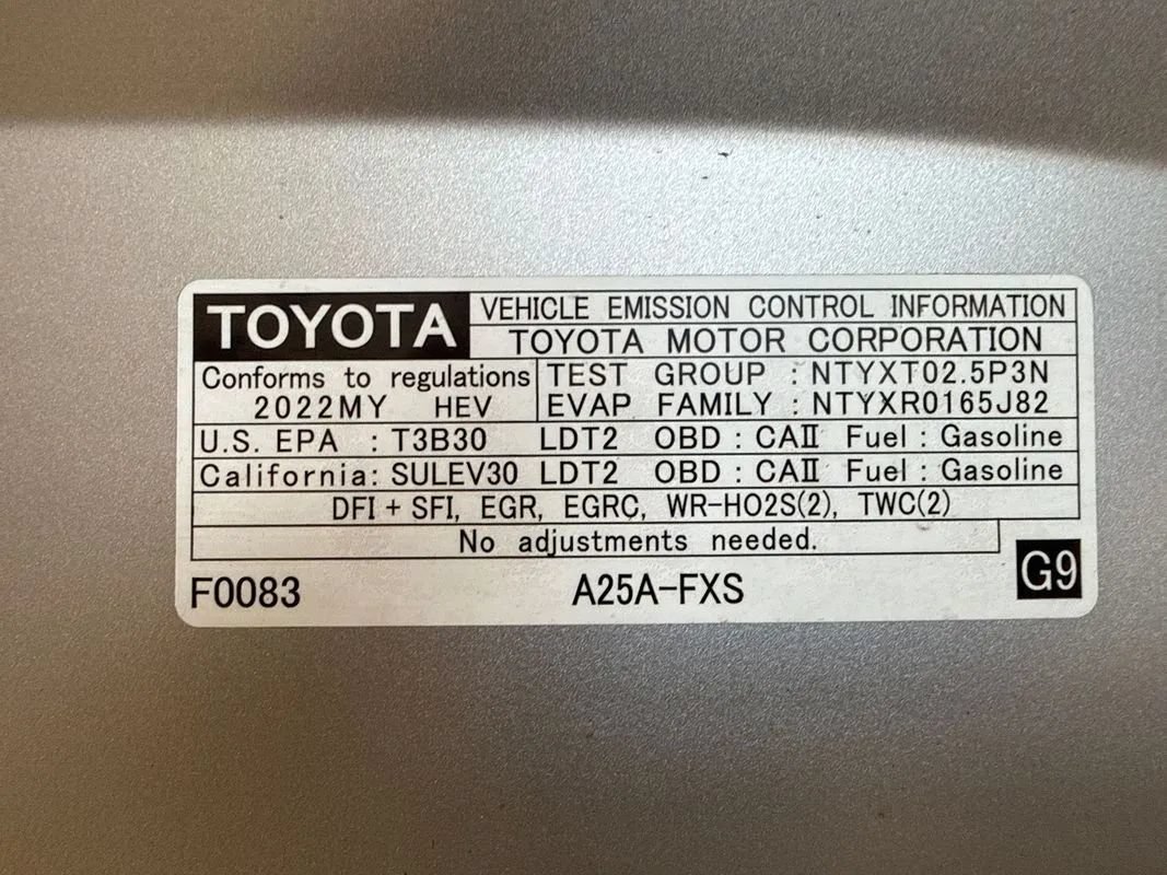 Used 2022 Toyota RAV4 XLE w/ Convenience Package AWD/4WD image 66