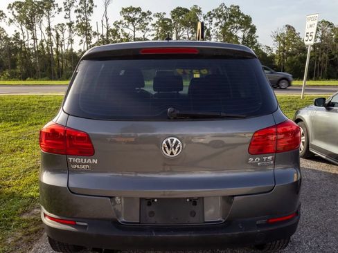 Used 2014 Volkswagen Tiguan S AWD/4WD image 10