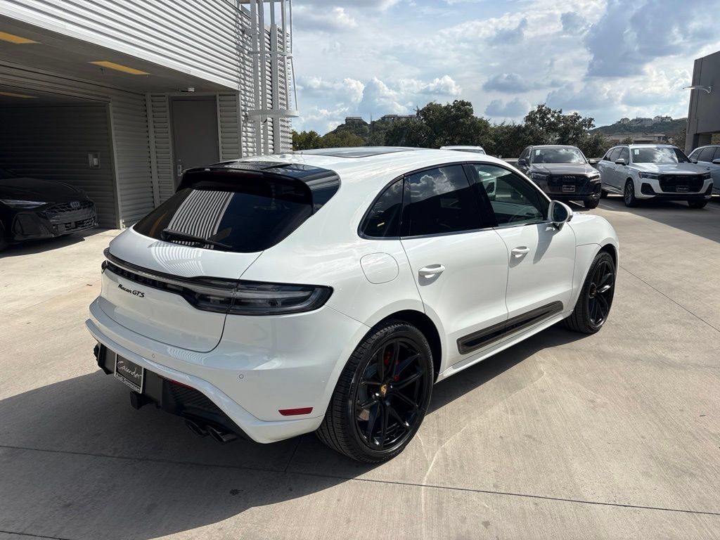 Used 2025 Porsche Macan GTS AWD/4WD image 6