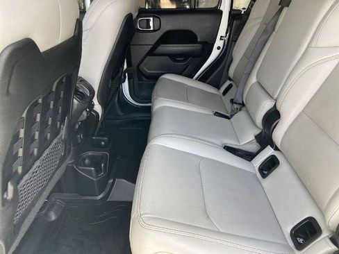 Used 2021 Jeep Gladiator Mojave AWD/4WD image 20