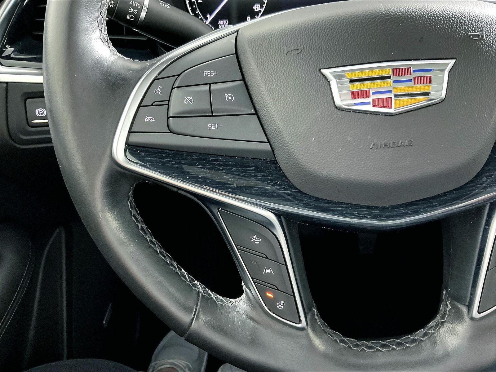 Certified 2024 Cadillac XT5 Premium Luxury FWD image 11