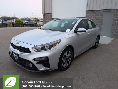 Used 2019 Kia Forte LXS FWD image 7