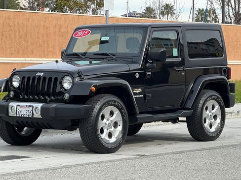 Used 2015 Jeep Wrangler Sahara w/ Connectivity Group image 8